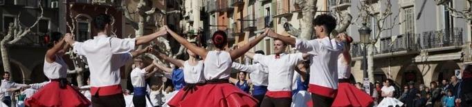 Balaguer ajorna les sardanes