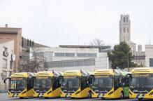 Estrenen 5 busos híbrids i la línia L-7 en guanya un en hores punta