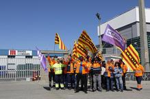 Els toreros de la San Miguel paren per l’equiparació salarial de tota la plantilla