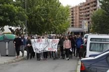 Estudiants demanen una avaluació única per seguir amb les protestes