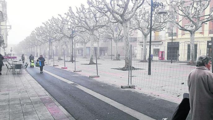 Tremp converteix la rambla Doctor Pearson en una zona de vianants