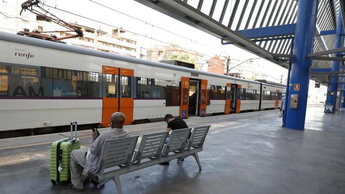 Quinze trens afectats en la vaga a Renfe d'aquest dimecres