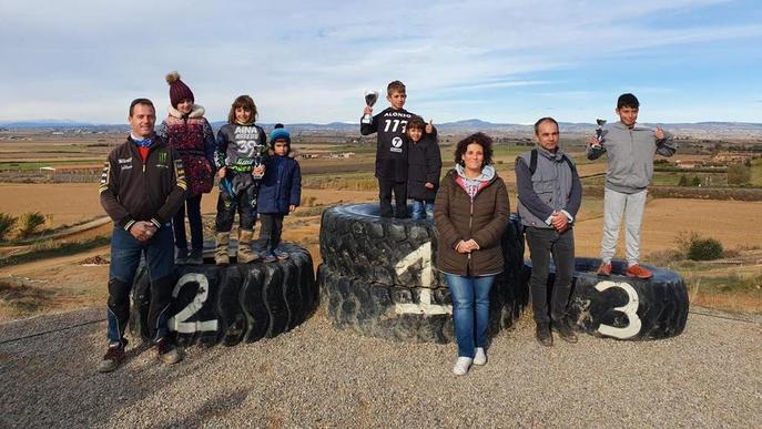 Més de 50 pilots participen en el Provincial de Motocròs d'Almacelles