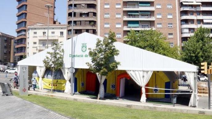 Pla general de la carpa instal·lada al costat del CUAP Prat de la Riba de Lleida