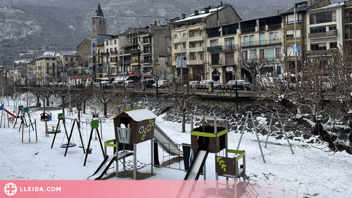 La neu arriba a cotes per sota dels 600 metres a les comarques pirinenques