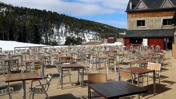 L'hostaleria del Pirineu alerta que si no es recupera la mobilitat no hi haurà gent als restaurants i allotjaments